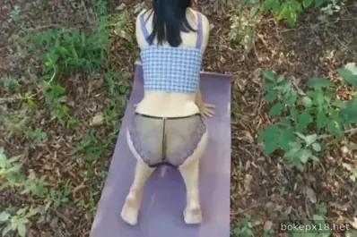 Pasangan Ngentot di Hutan Cari Sensasi Baru